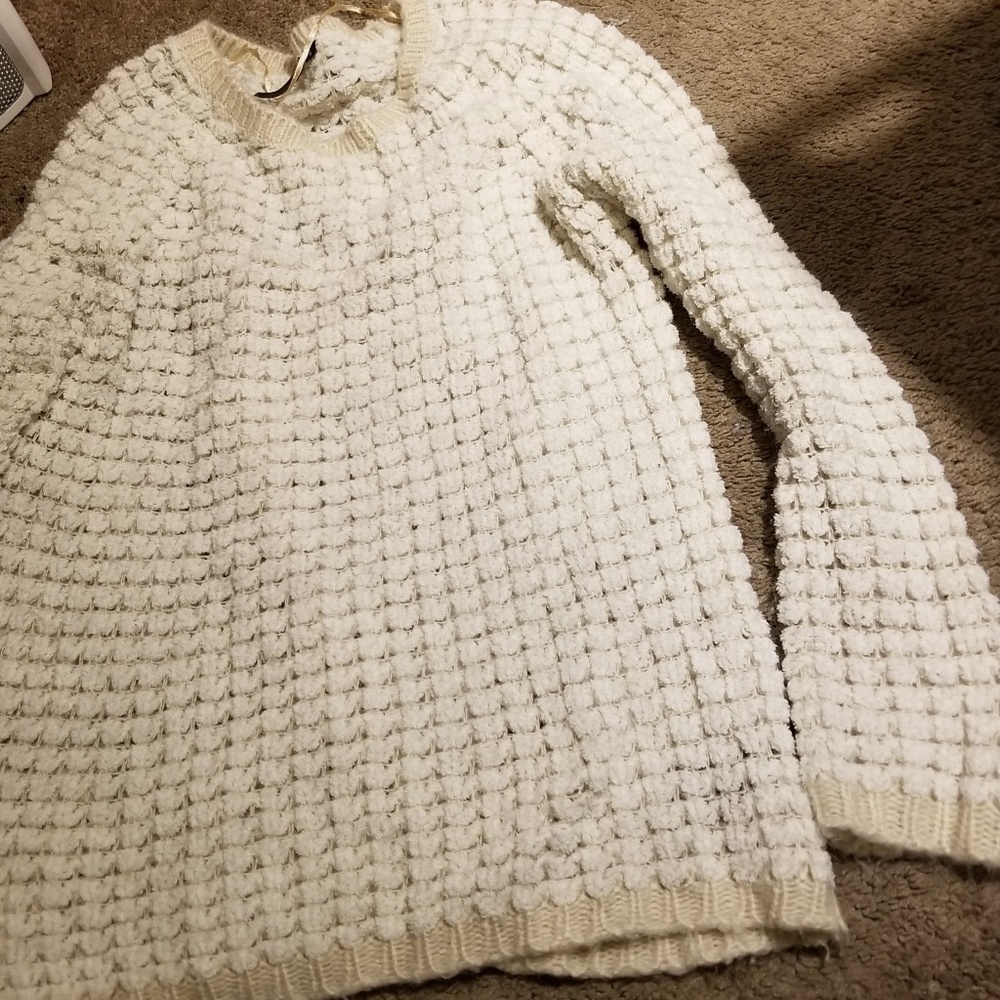 Ladies VIP sweater  size small - Picture 3 of 3
